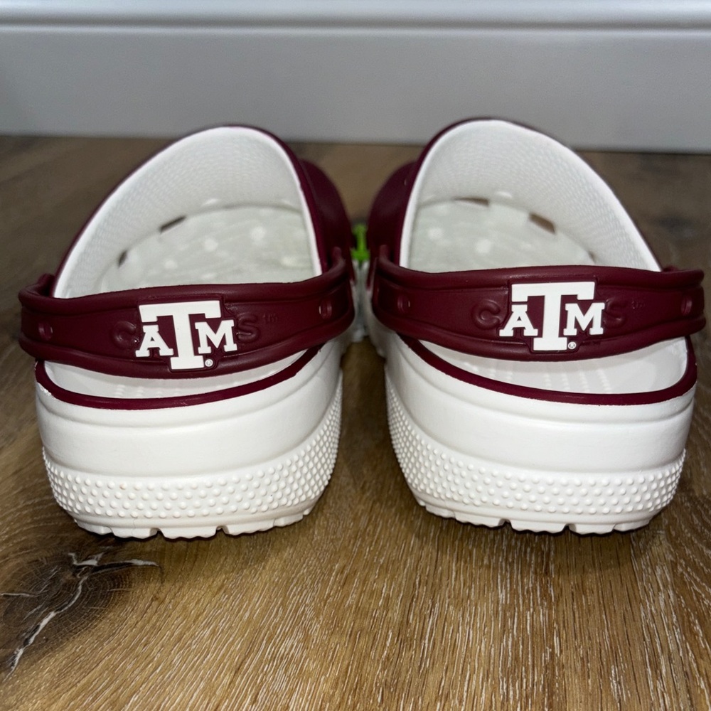 CROCS Men’s Maroon and White Texas A&M Logo Clog - Picture 3 of 9